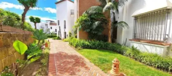 3 bedrooms Apartment in El Paraiso, Spain No. 175028 28