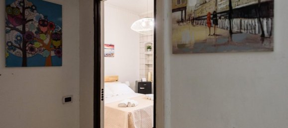 1 Schlafzimmer Wohnung in Naples, Italy, Nr. 336319 3