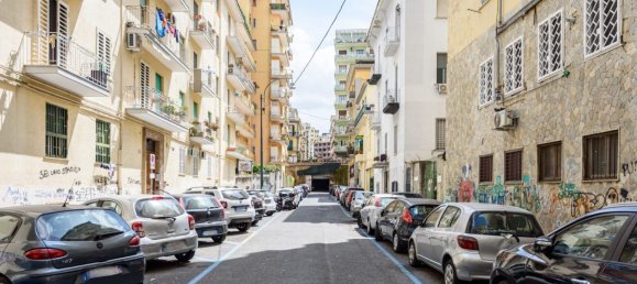 1 Schlafzimmer Wohnung in Naples, Italy, Nr. 336319 7