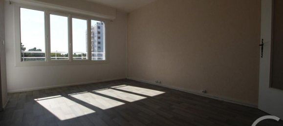 Apartamento de 2 dormitorios en Merignac, France No. 320188 2