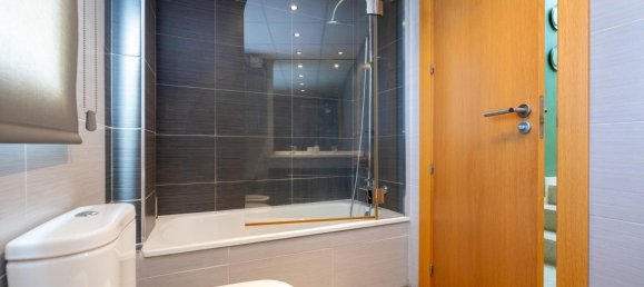 4 bedrooms House in Huetor Vega, Spain No. 168893 25