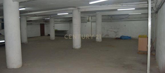 Гараж 393м² в Гранада, Испания № 75913 6