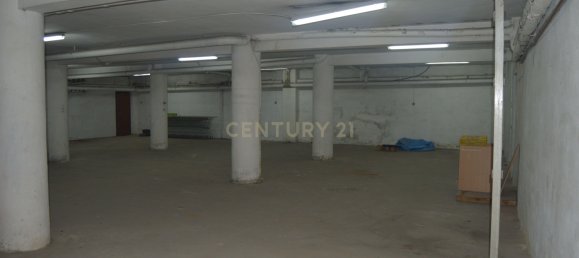 Гараж 393м² в Гранада, Испания № 75913 5