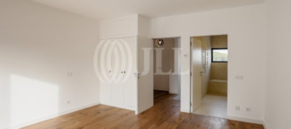 5 Schlafzimmer Villa in Cascais, Portugal, Nr. 228841 21