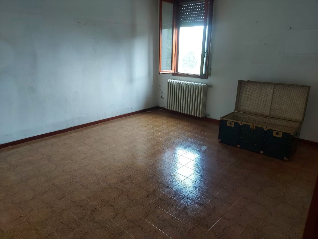 10 rooms House in Bibbiano, Italy No. 88395