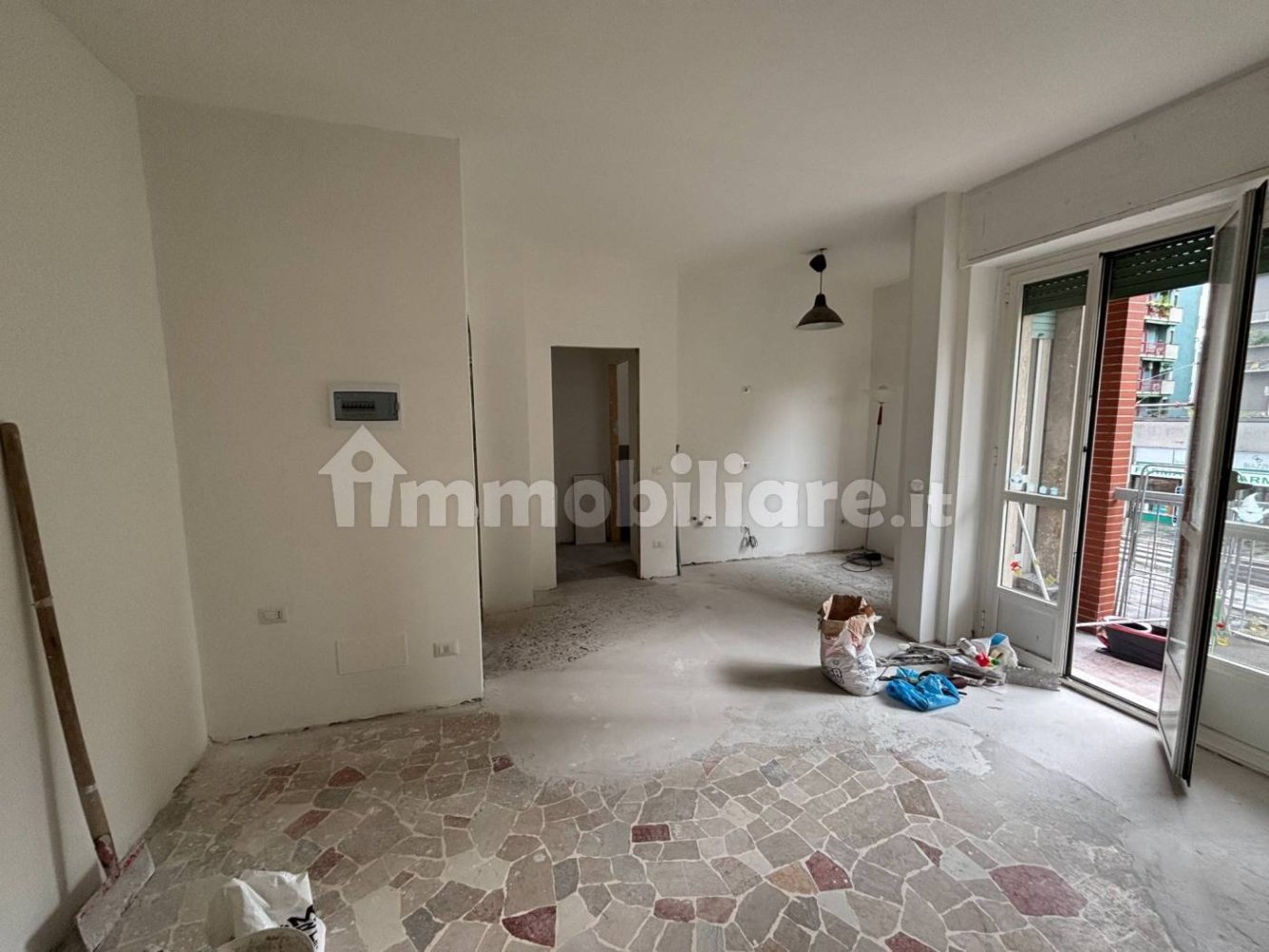 Studio in Milan, Italy No. 342856