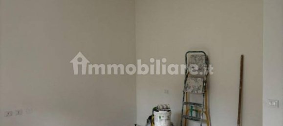 Studio in Milan, Italy No. 342856 9