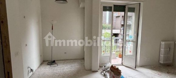 Studio in Milan, Italy No. 342856 4