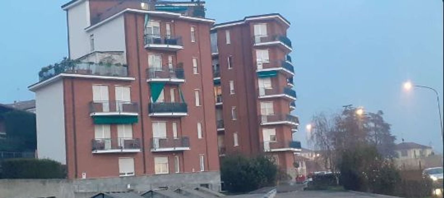 Apartamento de 3 divisões em Chieri, Italy N.º 50265