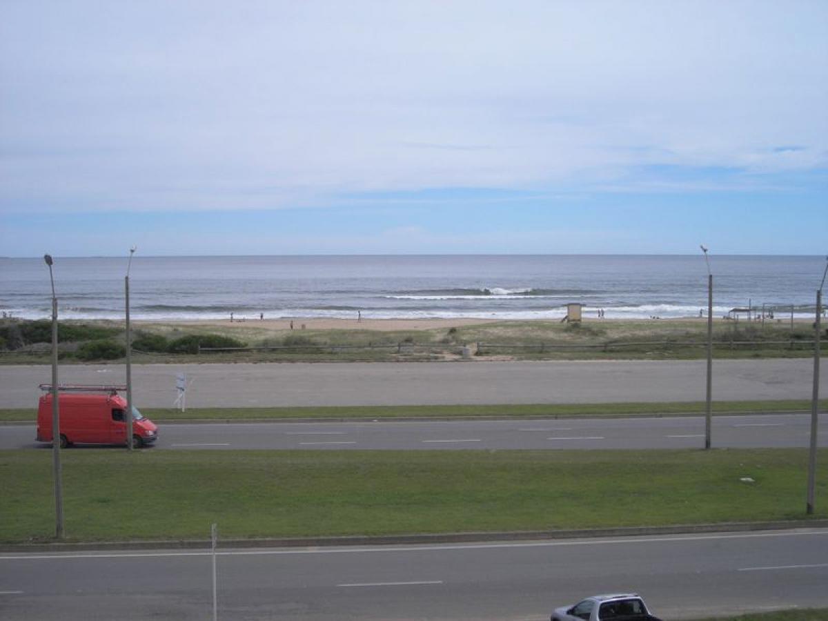 3 chambres Appartement à Maldonado, Uruguay No. 7778