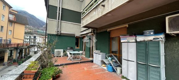 5 rooms Apartment in Costa Volpino, Italy No. 135923 17