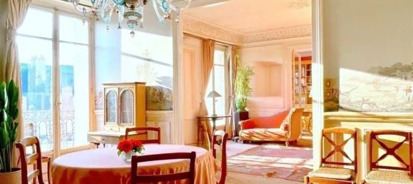 3 bedrooms Apartment in Paris, France No. 176706 3