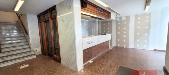 337m² Commercial property in Santander, Spain No. 88989 3