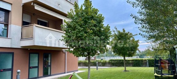 2 bedrooms Apartment in Modena, Italy No. 379662 18