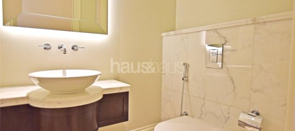 Квартира с 2 спальнями в Даунтаун Дубай (Даунтаун Бурдж Дубай), ОАЭ № 100371 11