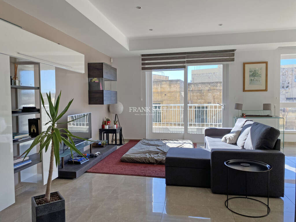 3 bedrooms Apartment in Sliema, Malta No. 10284