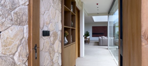 4 bedrooms Villa for sale in Canggu, Badung, Bali, Indonesia № 57982 20