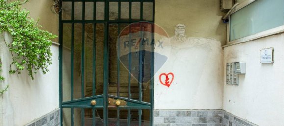 4-salle Appartement à Catania, Italy No. 28192 6