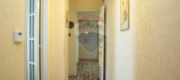 4-salle Appartement à Catania, Italy No. 28192 13