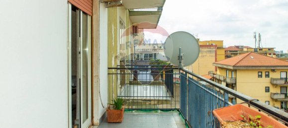 4-salle Appartement à Catania, Italy No. 28192 18
