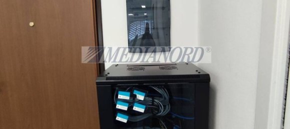 100m² Office in Ranica, Italy No. 313782 14