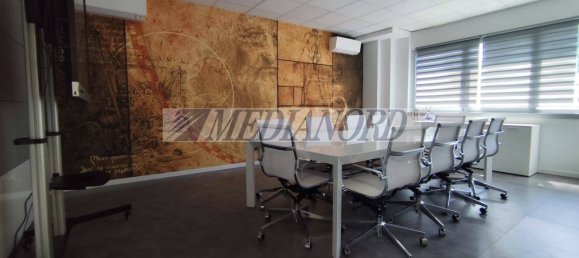 100m² Office in Ranica, Italy No. 313782 11