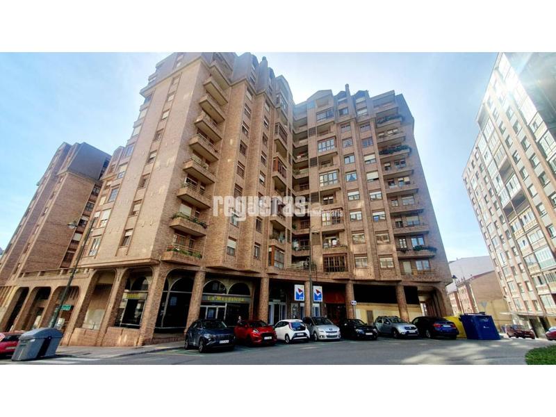 Duplex T3 em Aviles, Spain N.º 233461