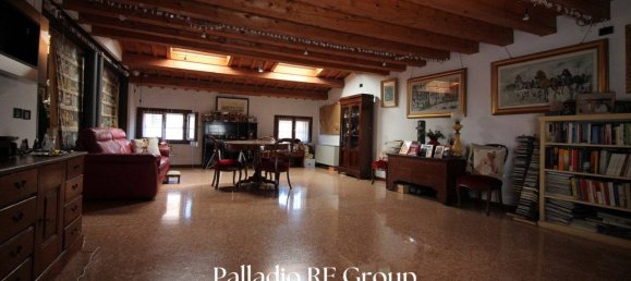 3 bedrooms Apartment in Vicenza, Italy No. 340997 26