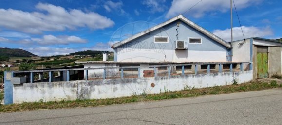 2 bedrooms House in Arruda dos Vinhos, Portugal No. 44966 2