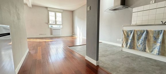 Apartamento de 2 dormitorios en Reims, France No. 255237 6