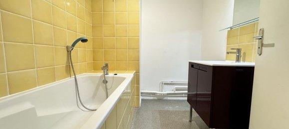 Apartamento de 2 dormitorios en Reims, France No. 255237 7