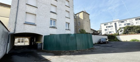 Apartamento de 2 dormitorios en Reims, France No. 255237 17