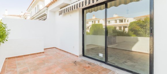 Adosado de 3 dormitorios en Estepona, Spain No. 178230 14