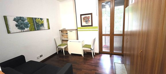 2 rooms Apartment in Corsico, Italy No. 330347 2