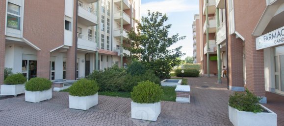 Apartamento de 3 habitaciónes en Gallarate, Italy No. 159197 27