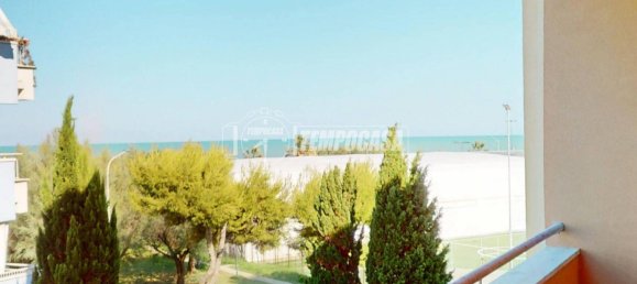 Квартира с 1 спальней в Фермо, Италия № 273273 4