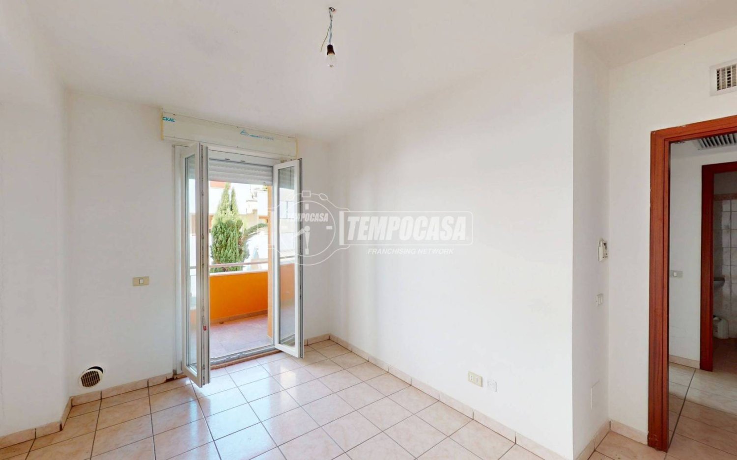 Квартира с 1 спальней в Фермо, Италия № 273273