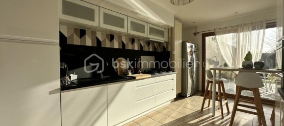 Adosado de 5 dormitorios en Carvin, France No. 265694 23