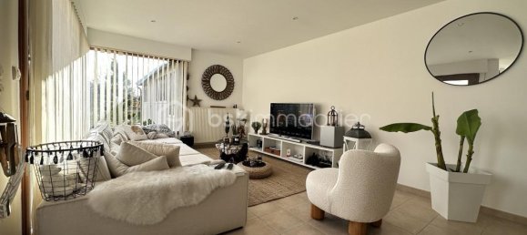 Adosado de 5 dormitorios en Carvin, France No. 265694 19