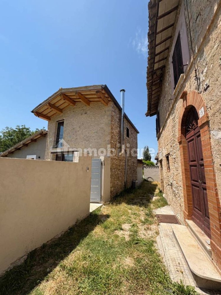 Casa de 1 dormitorio en Spoleto, Italy No. 301053