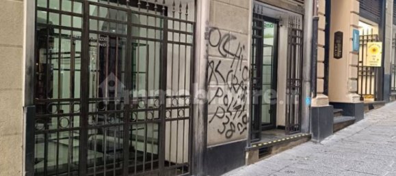 1-salle Propriété commerciale à Genoa, Italy No. 36918 12