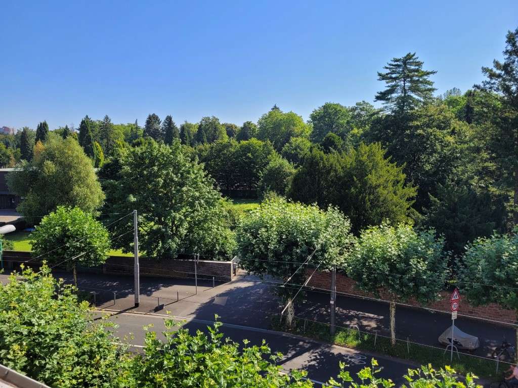 3 bedrooms Apartment in Frankfurt am Main, Germany No. 106957