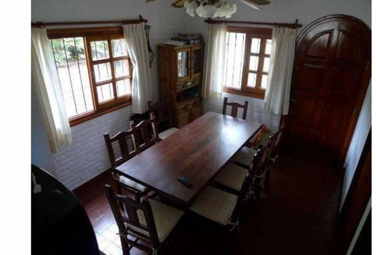 5 bedrooms House in Mar del Plata, Argentina No. 66799