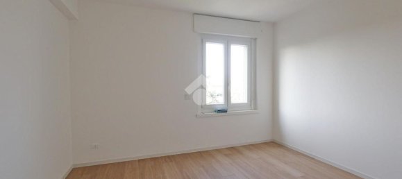 Apartamento de 3 dormitorios en Trieste, Italy No. 330630 14