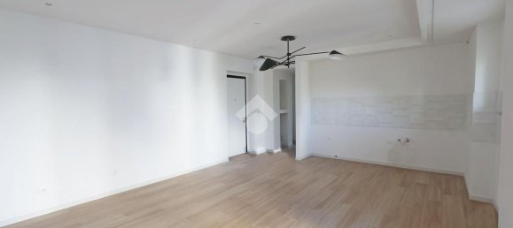 Apartamento de 3 dormitorios en Trieste, Italy No. 330630 6