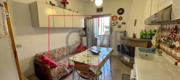 3 bedrooms Apartment in Gerenzano, Italy No. 378927 12