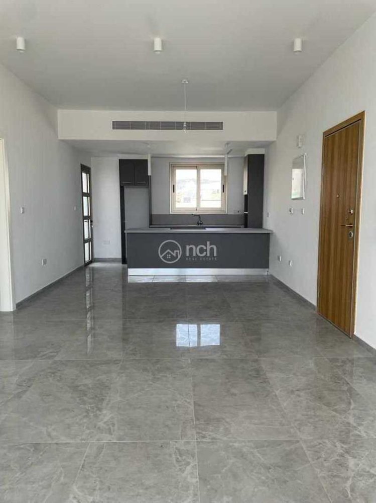 2 bedrooms Apartment in Limassol, Cyprus No. 17745