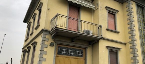 8 rooms Villa in Calendasco, Italy No. 237228 34