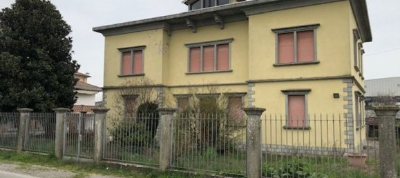 8 rooms Villa in Calendasco, Italy No. 237228 9