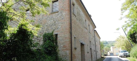 9 rooms House in Morciano di Romagna, Italy No. 121957 9